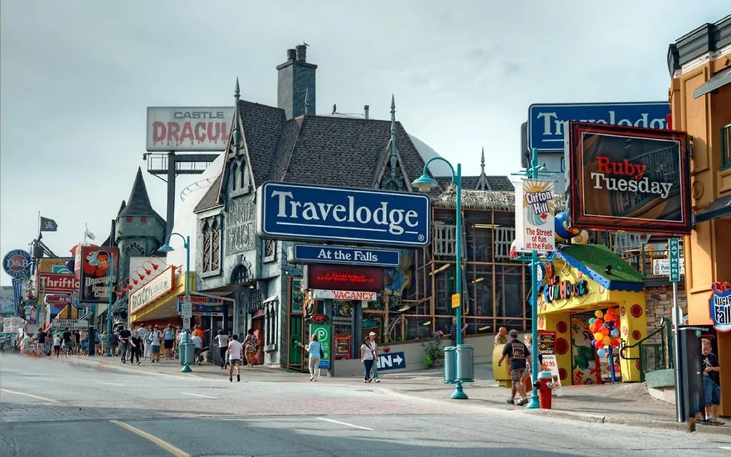 Travelodge By Wyndham Niagara Falls At The Falls 3*,  Canada